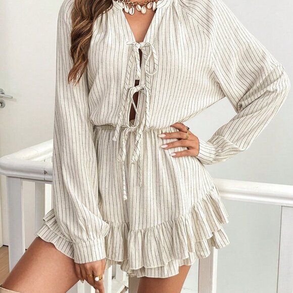 Casual Womens Striped Surplice V Neck Long Sleeve Tie Front Jumpsuit - Picture 6 of 7